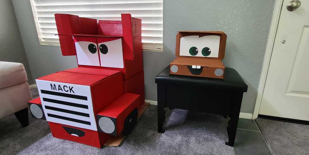 Cars DIY Mack and&nbsp;Mater