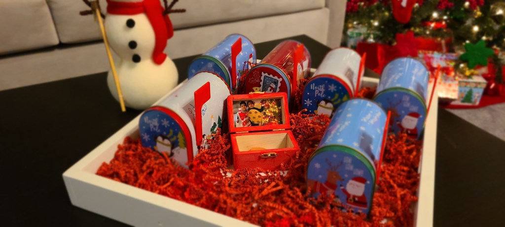 3 Christmas Craft Gifts Your Kids can Make for the Whole&nbsp;Family