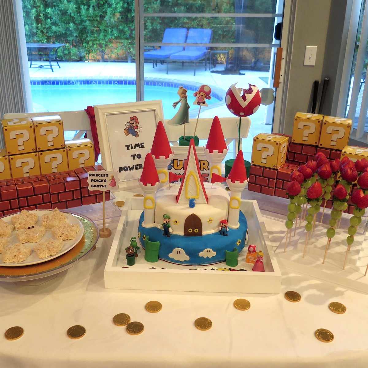 Super Mario Castle&nbsp;Cake